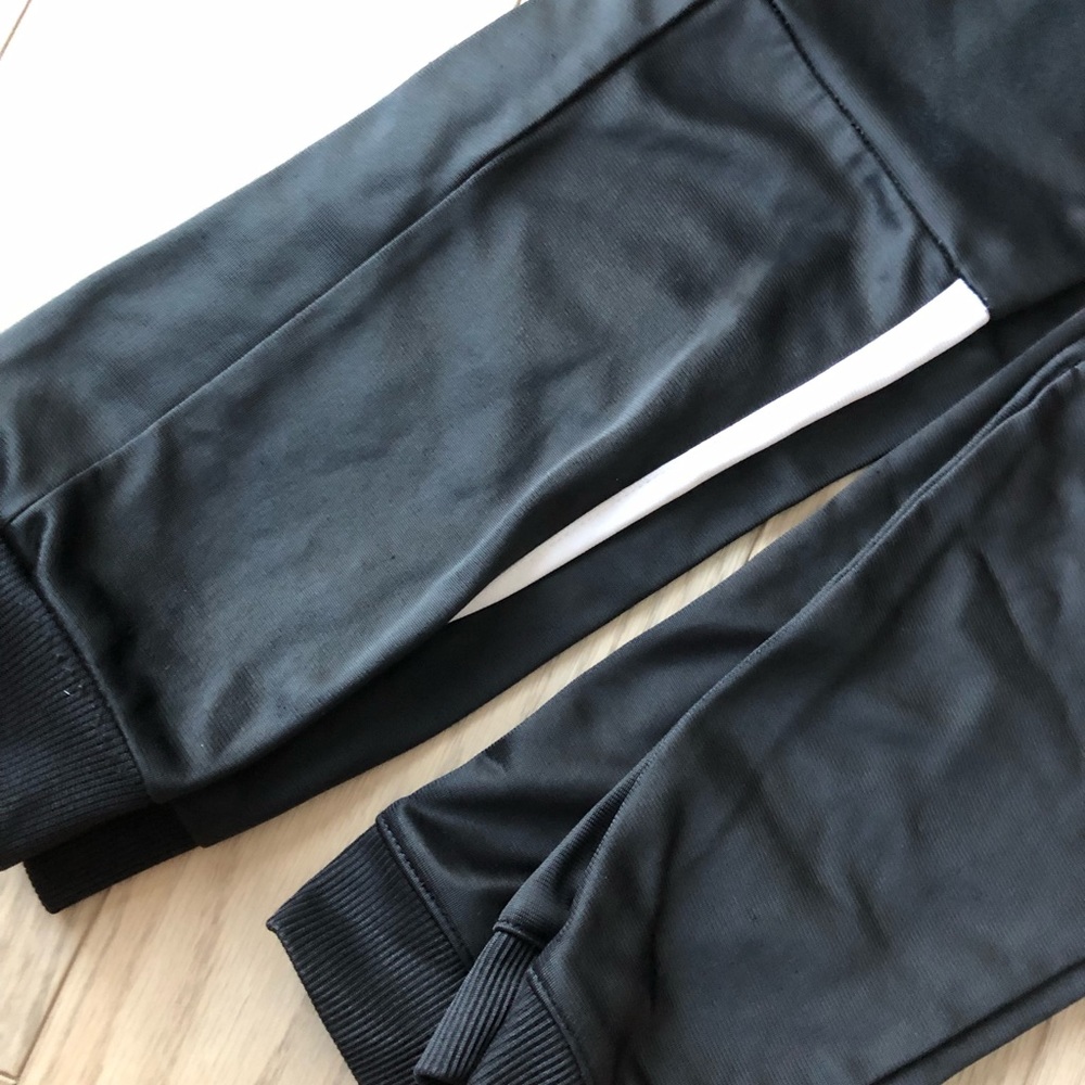 2 RBX track suits - Picture 2 of 8